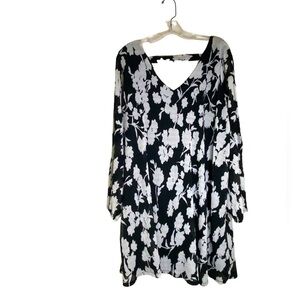 Bethany Floral Long Sleeve Dress Size Large